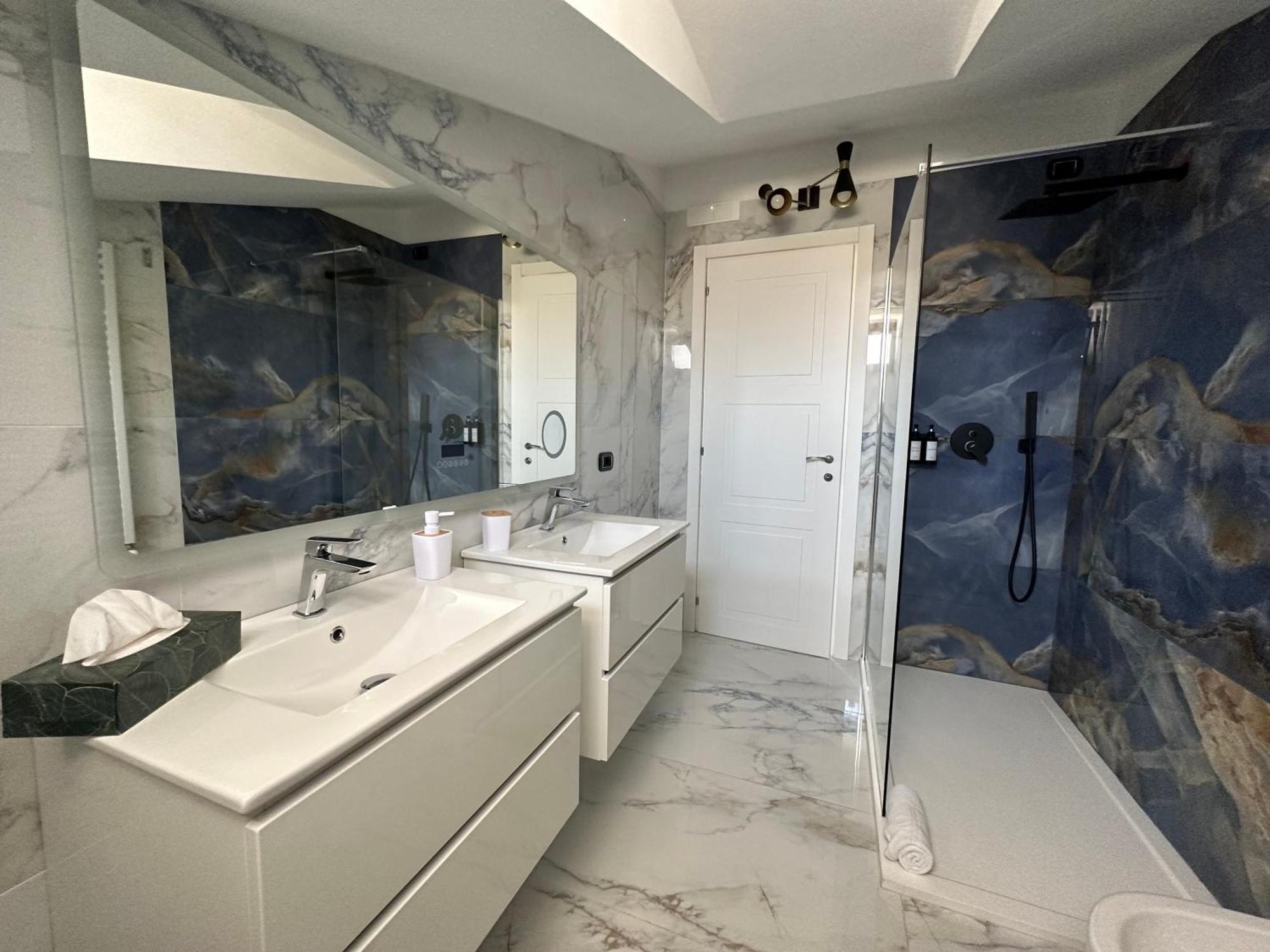 Alba Exclusive Place Hotel Bianco Exterior photo